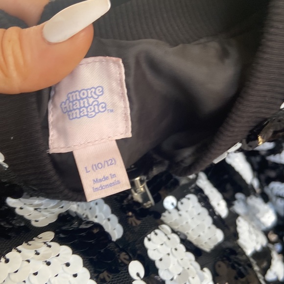 Jacket - Picture 3 of 3